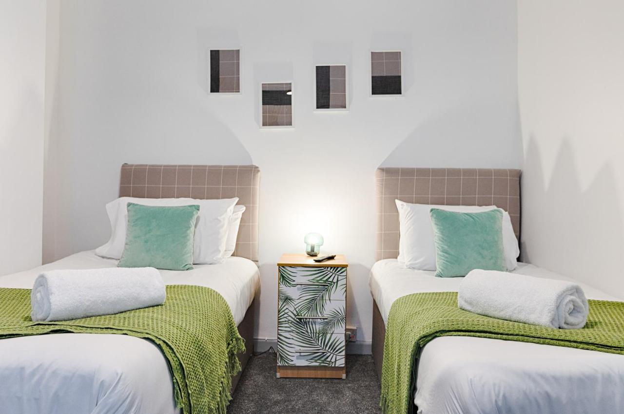 City Centre, Parking, Smart Tv'S In All Rooms Swansea Zewnętrze zdjęcie