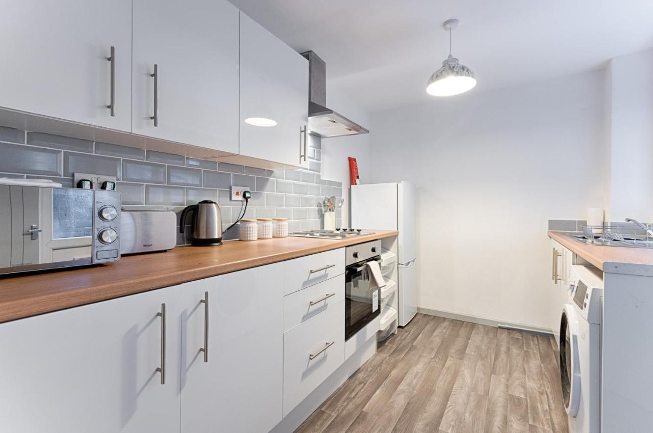 City Centre, Parking, Smart Tv'S In All Rooms Swansea Zewnętrze zdjęcie